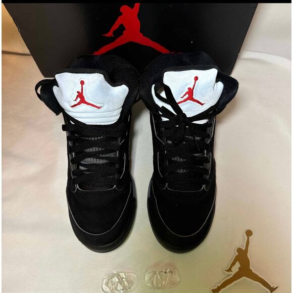 Size 5 - Nike Air Jordan 5 Retro OG GS Black Metallic Reimagined Men's Shoes - Picture 4 of 10